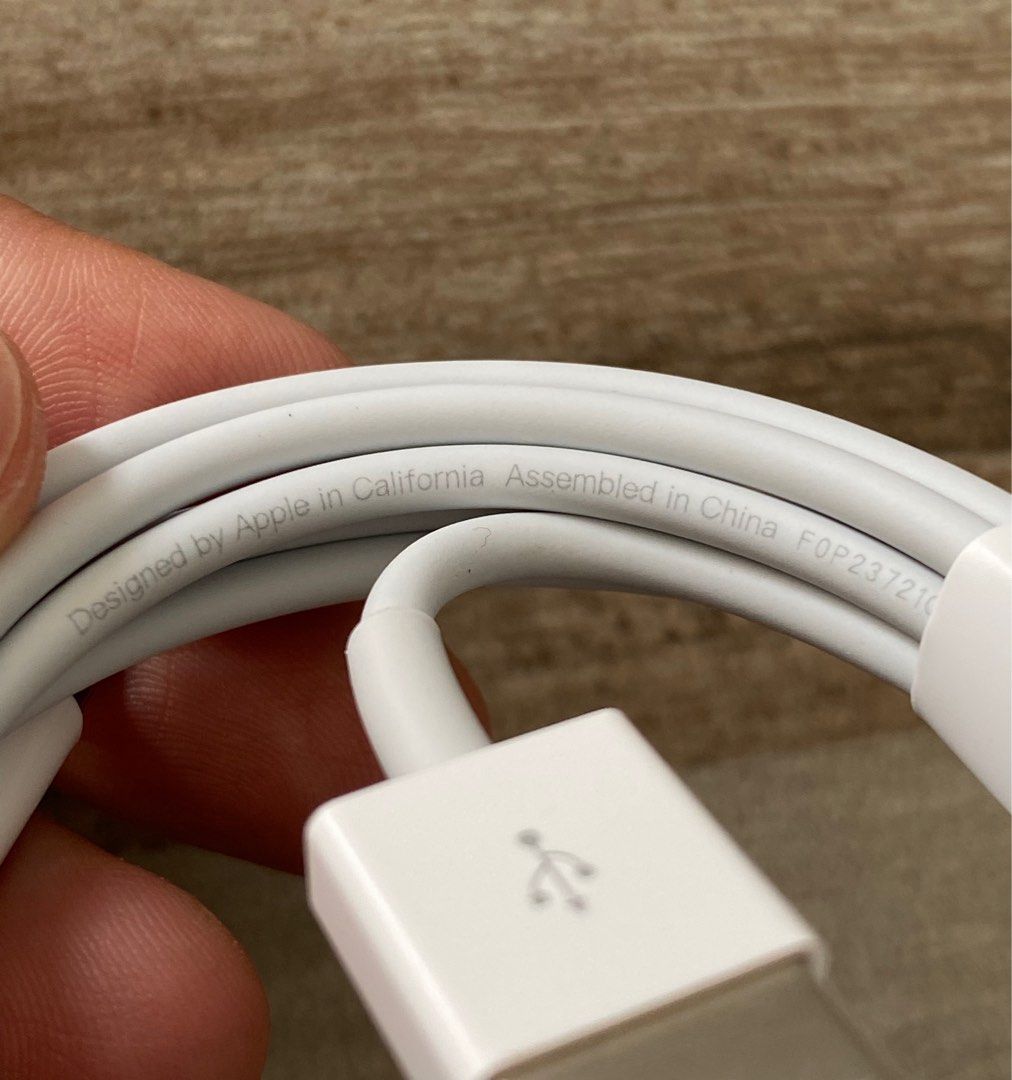 Kabel Data Charger Iphone 11 Original Ibox Harga Charger Iphone 11