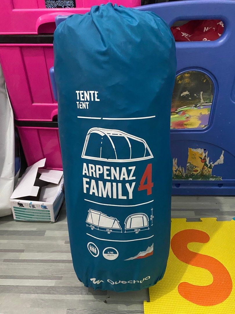 Khemah Quechua Aprenaz, Sports Equipment, Hiking & Camping on Carousell
