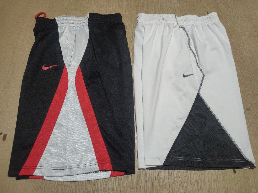 Lebron jersey shorts aspack (Category: Shorts) located in Real. Submitted by raphy2019 (Listing ID 1325063264, Image 2). Description: .