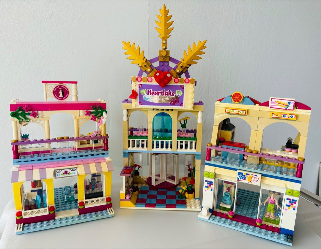 Lego Friends Heartlake Shopping Mall 15 each instruction booklets are included