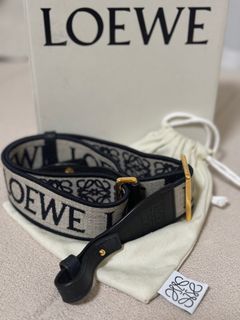 （分類：）位於 。 由 mywardrobell 提交（商品編號 1325067276，圖片 1）。簡介： 。