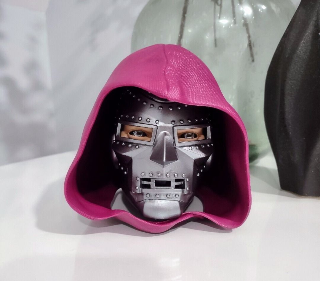 Marvel Legends Haslab Galactus Dr Doom Alternate Head (Category: Figurines & Statues) located in Makati City. Submitted by twentyfourteen (Listing ID 1325009592, Image 2). Description: Hasbro Marvel Legends 6" scale Haslab Galactus Dr Doom alternate head head only original packaging not included.