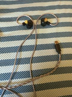 (Category: ) located in . Submitted by penniless (Listing ID 1325036497, Image 1). Description: .