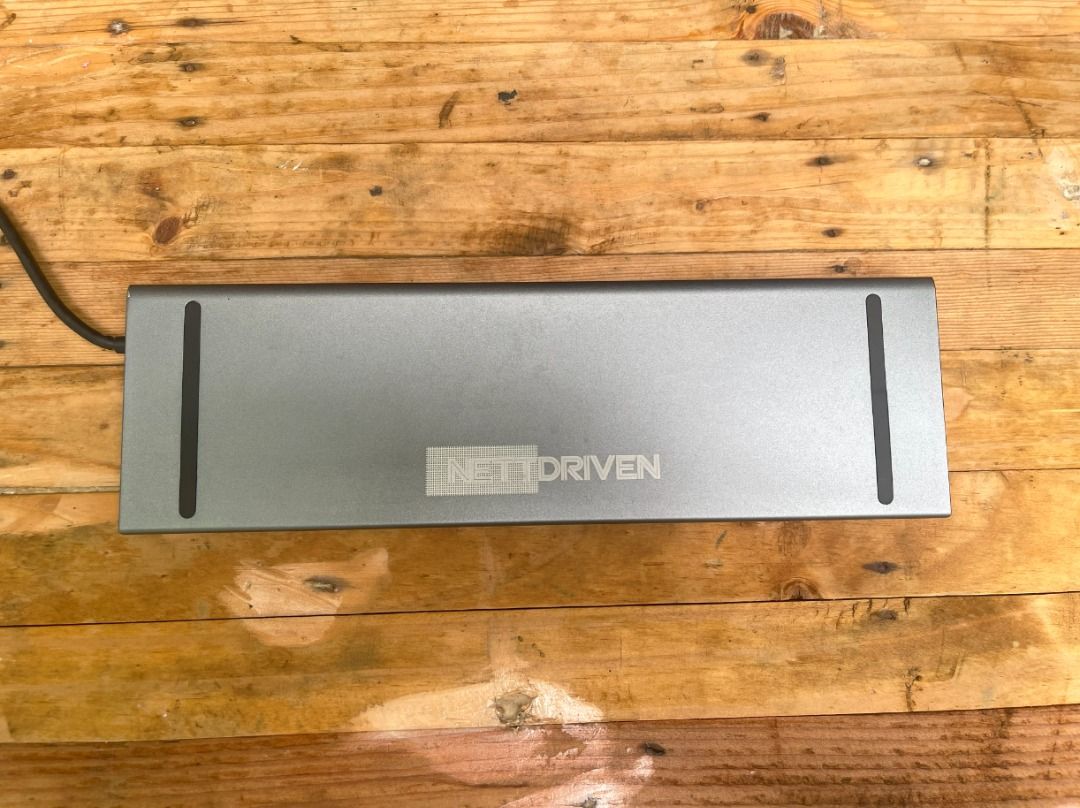 NETTDRIVEN Docking (Category: Cables & Adaptors) located in Quezon City. Submitted by e.gonzalvo (Listing ID 1325084632, Image 1). Description: NETTDRIVEN ND1100G2 SPECIFICATIONS: *Kindly see 4th pic ✅ Test all you want before payment ✅ Slightly used ✅ Actual pic posted ✅ No history of repair ✅ Never been dismantle/disassemble ✅ Plug and Play ✅ No scratches and dents - Buy now for only 2000 - Price is non-negotiable - Used only for 3 weeks - I ca