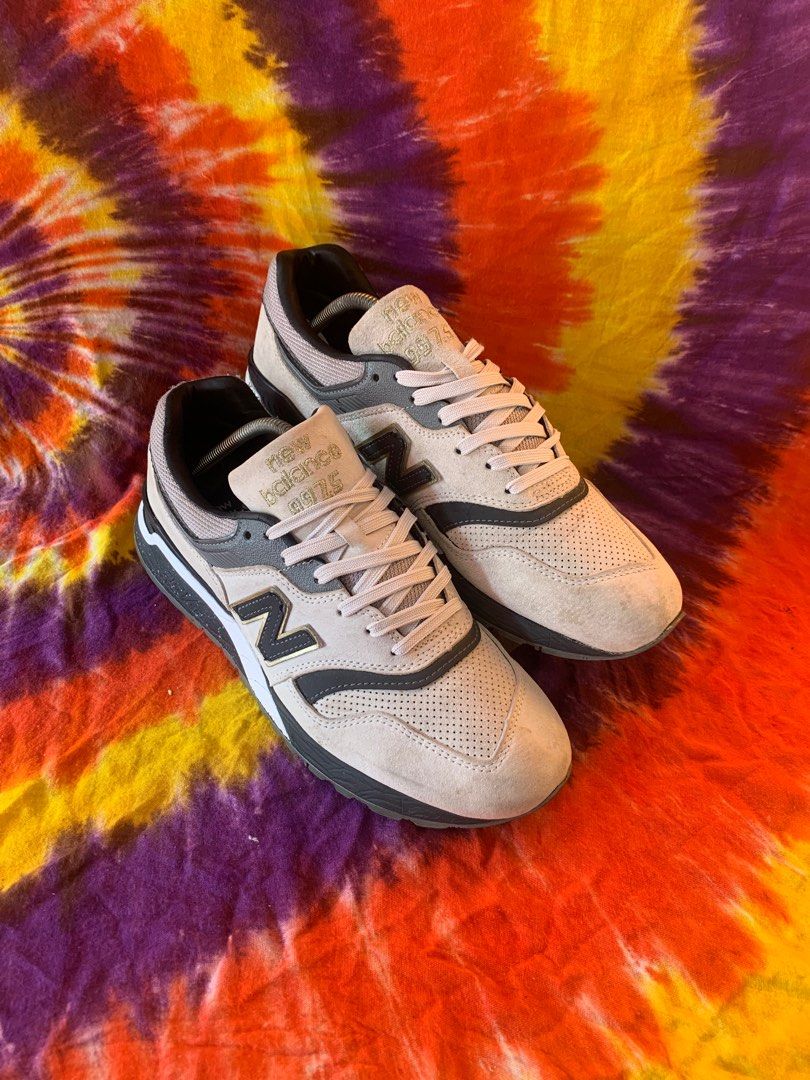 New balance 997's sales