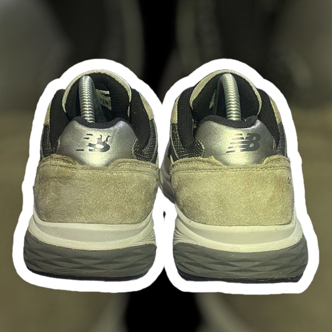 gun metal new balance 880 prata