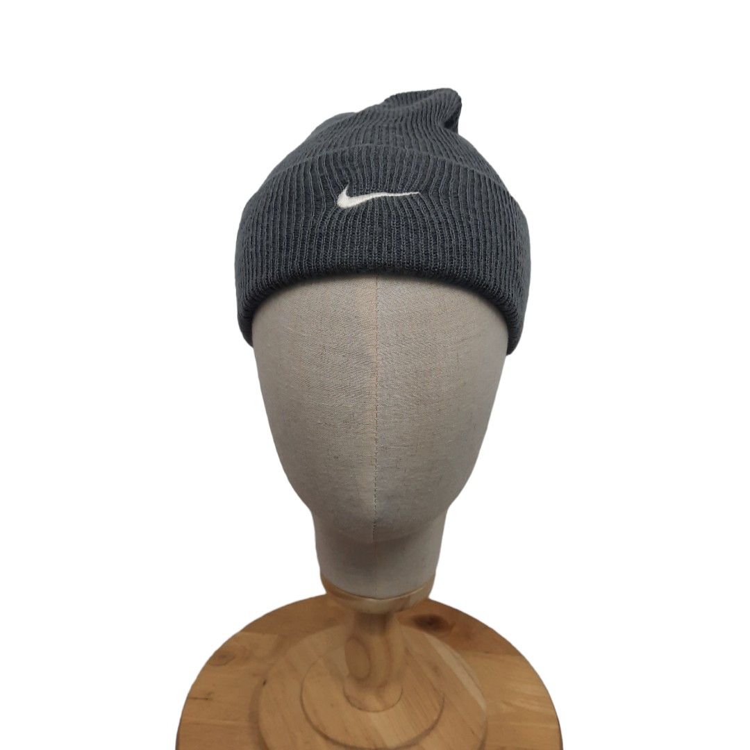 nike woolen hat