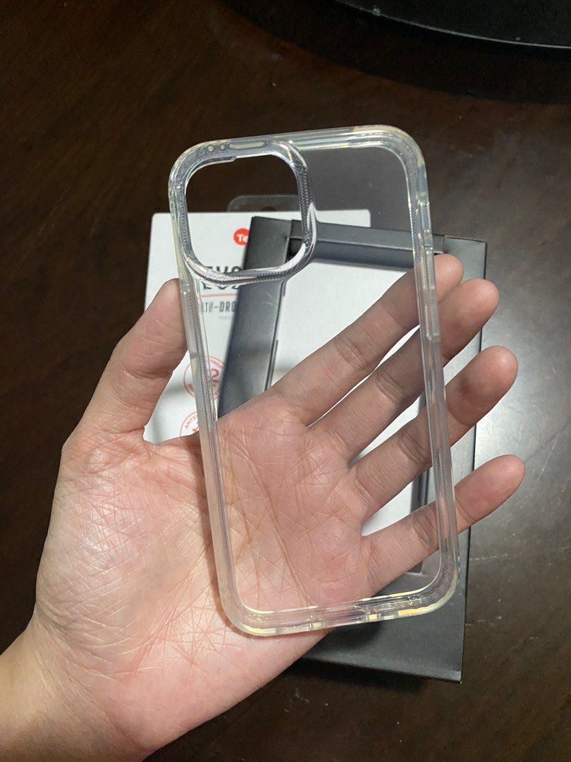 Original Tech21 EvoClear Case for iPhone 13 Mini (Category: Cases & Sleeves) located in Manila. Submitted by razelysonn (Listing ID 1325015051, Image 3). Description: Original & last piece Price is fixed! :) .