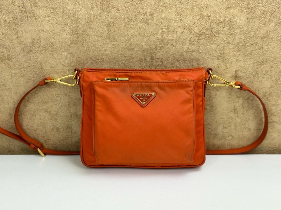 Prada bt0693 outlet