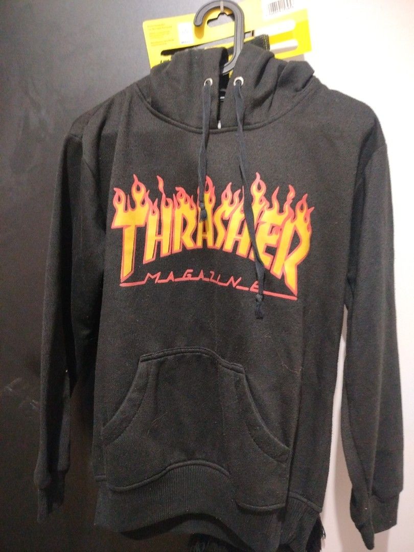 Preloved jaket hoodie Thrasher size M Serba Serbi Others di Carousell