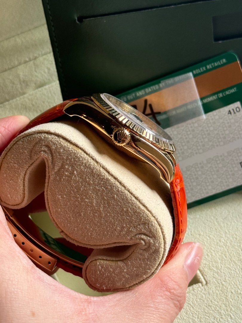 Rare Rolex Datejust 36mm with Leather Strap (Category: Luxury Watches) located in Pasay City. Submitted by missnayeon (Listing ID 1325001824, Image 3). Description: Condition: 9.8/10 (Mint Condition) Year: 2017 Complete Inclusions ✅ Rare Original Rolex Leather Strap 🍊🧡 Slightly Negotiable 😊.