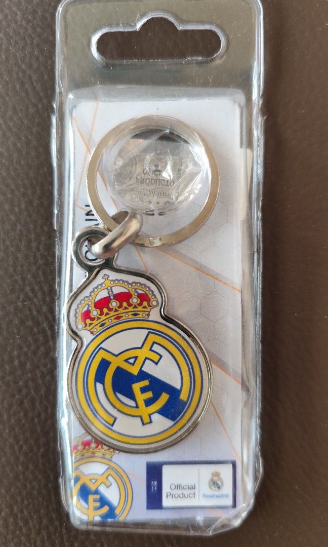 Real Madrid FC keychain (Category: Other Merchandise) located in Singapore. Submitted by keantancy (Listing ID 1324934393, Image 1). Description: Official product. Bought in Spain for a friend, but due to some reason didn't give it to him. Original cost price is €6.95. New as seen in the photo. Cash payment only!!!.