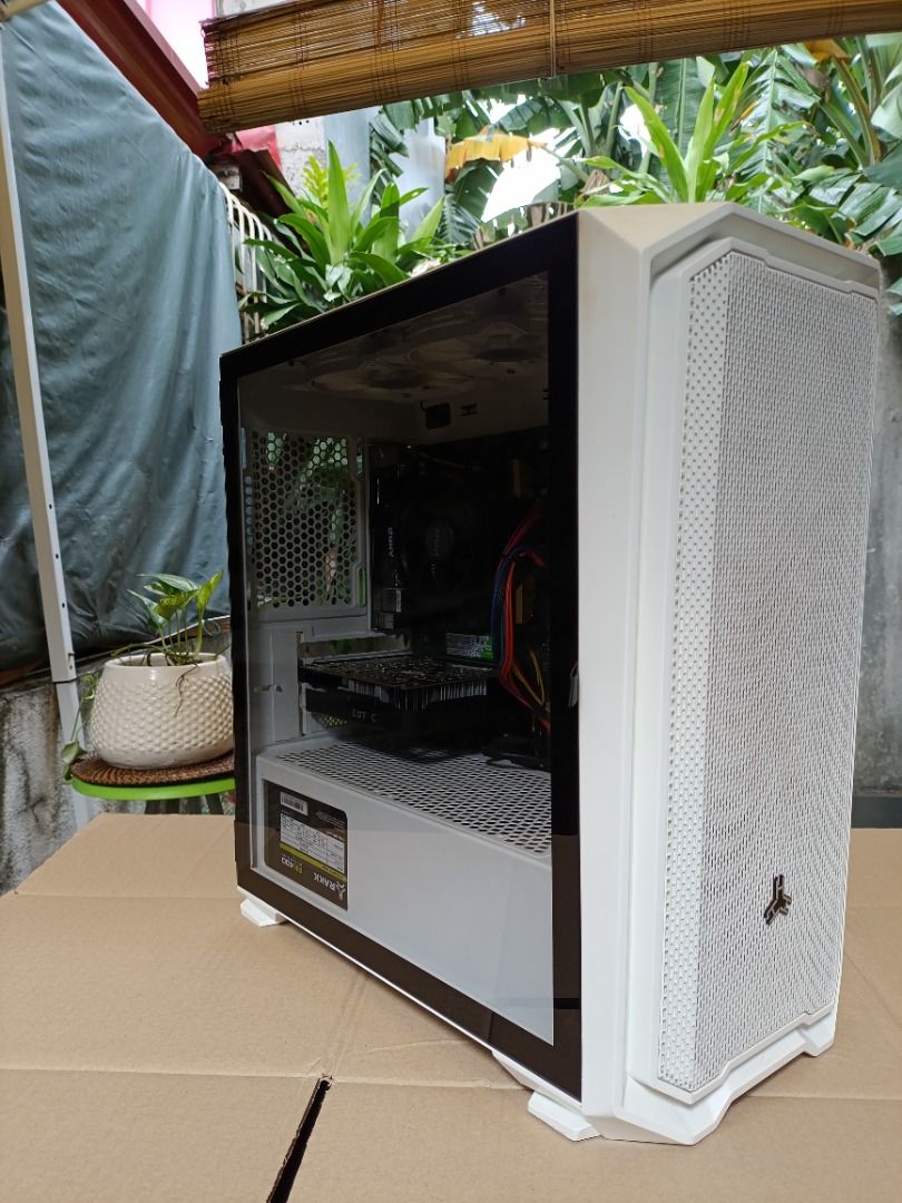 Ryzen 3 2200G and GTX 1050ti Gaming PC