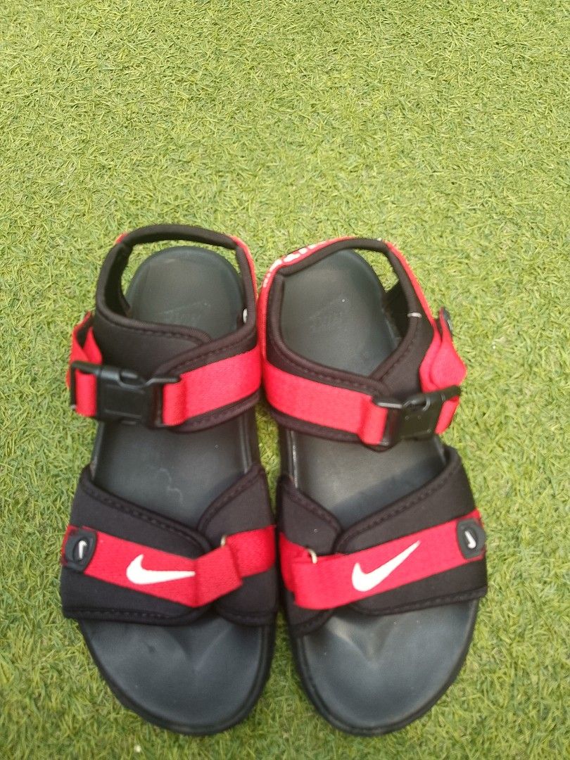 Sandal gunung Nike x off