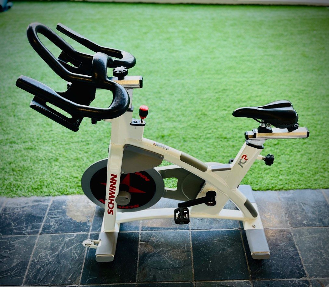 Ic3 Indoor Indoor Cycling 2019 Cycle Shop Schwinn Ic8 Indoor