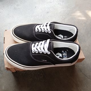 (Kategori: ) berada di . Dikirim oleh surplusss (ID iklan 1324989046, Gambar 1). Deskripsi: .