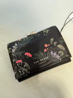 （分類：）位於 。 由 compy123 提交（商品編號 1325057536，圖片 1）。簡介： 。