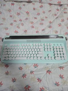 (Category: ) located in . Submitted by etherieal (Listing ID 1325017869, Image 1). Description: .