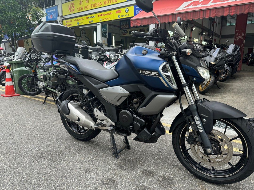 Matte Blue Yamaha Fz Blue Colour Cyan Blue Fz V3 Bs6 Matt Blue