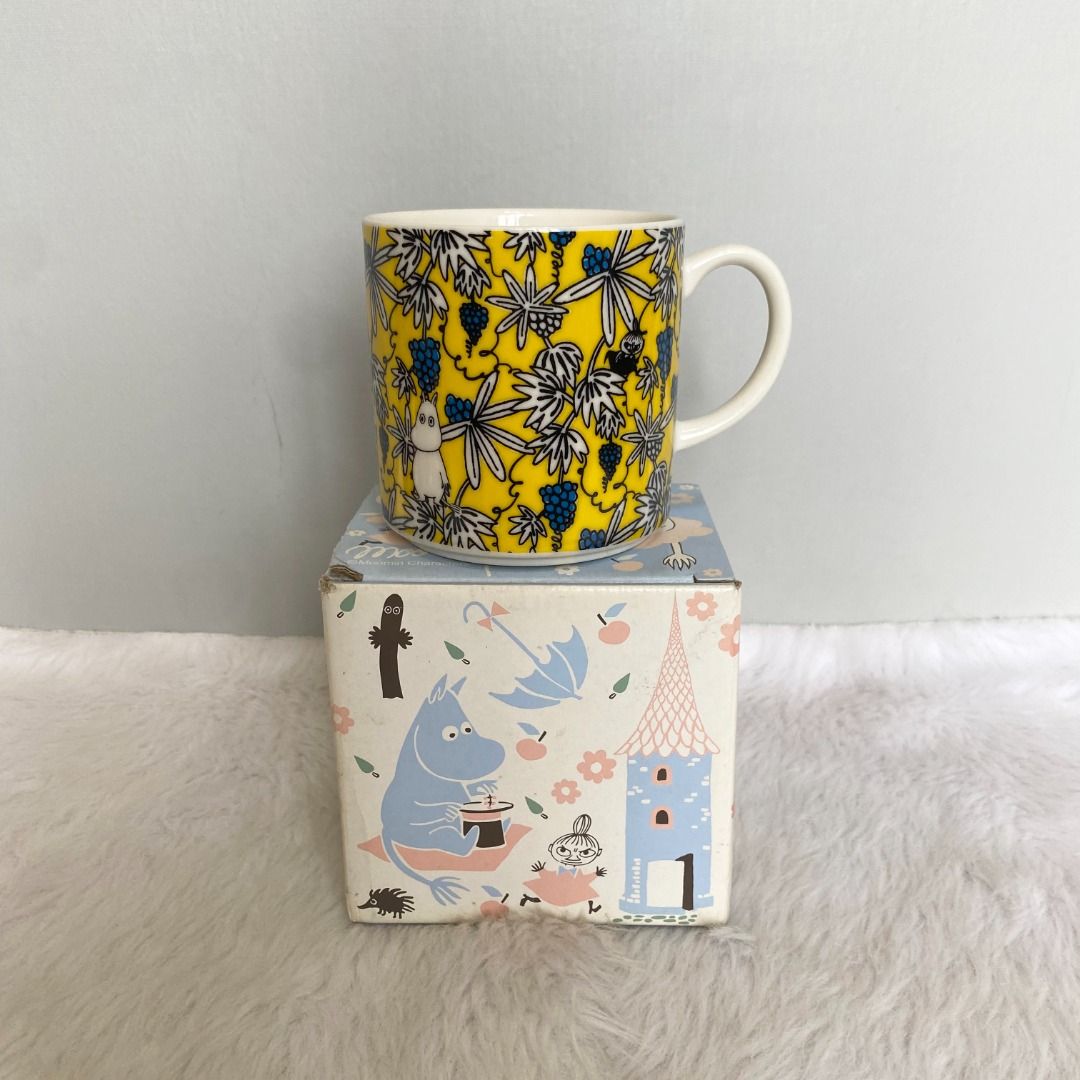 Yamaka Moomin Valley Yellow Character Mug (Category: Coffee & Tea Tableware) located in Consolacion. Submitted by posh_avenue_home (Listing ID 1324965553, Image 3). Description: New with box. From Japan. 3.5" x 3.25"..
