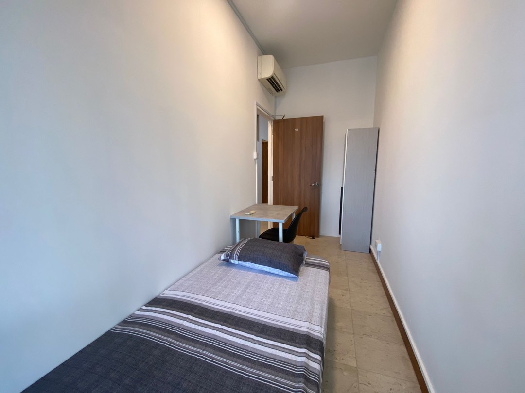 (Category: ) located in . Submitted by zh1998 (Listing ID 1325147100, Image 1). Description: .