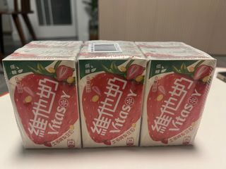 （分類：）位於 。 由 emikoudon 提交（商品編號 1325193640，圖片 1）。簡介： 。
