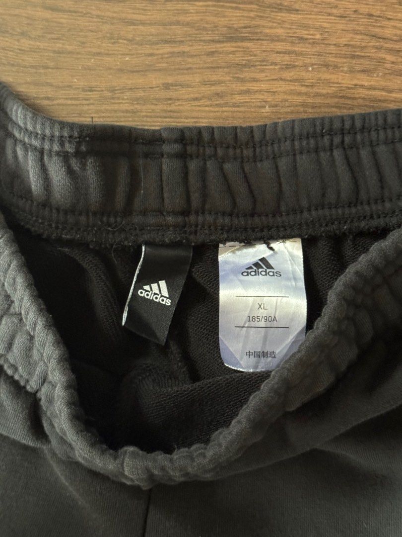 Adidas joggers (Category: Joggers) located in Binan City. Submitted by luckythriffs (Listing ID 1325112084, Image 3). Description: Adidas joggers Condition: 9/10 Issues: none ~Dimes~ (XL) on tag Length: 39” Waist: 32-34.