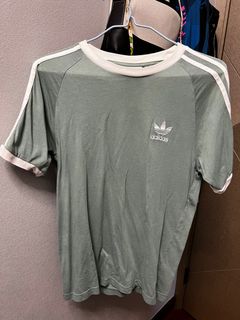 湖水綠💚Adidas tee 三間 拼色 上衣64192809013761110