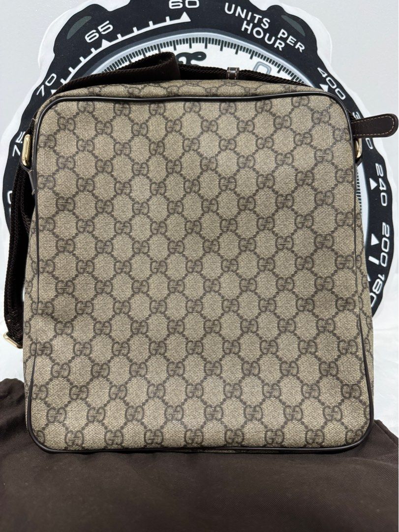 Gucci logo crossbody top