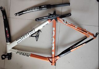 （分類：）位於 。 由 rickywklau01 提交（商品編號 1325240060，圖片 1）。簡介： 。