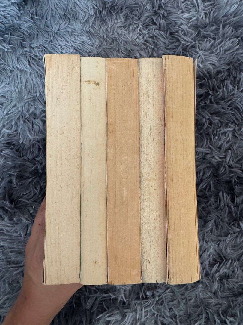 Book Bundle (3 for 100) (Category: Storybooks) located in Paranaque City. Submitted by redreads (Listing ID 1325182106, Image 2). Description: ‼️3 FOR PHP100‼️ a. Good Wives by Margaret Forster b. The Rose Labyrinth by Titania Hardie c. Monica Ali d. The English by Jeremy Paxman e. Happenstance by Carol Shields f. Billy by Pamela Stephenson g. Call the Midwife by Jennifer Worth h. The Very Best of Linda Smith i. The Russian Concubine by Kate Furn
