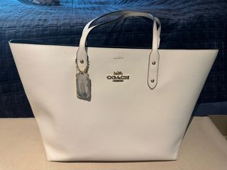 （分類：）位於 。 由 snowball13913 提交（商品編號 1325199955，圖片 1）。簡介： 。