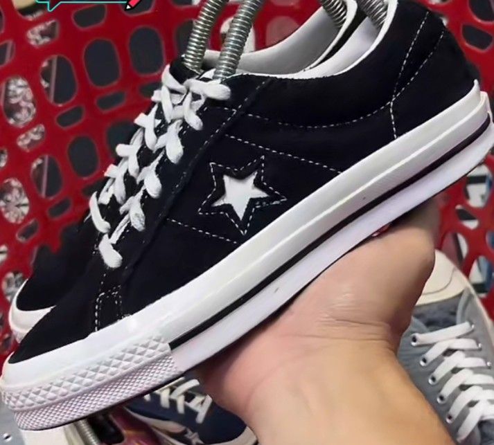 Converse 22 cm clearance