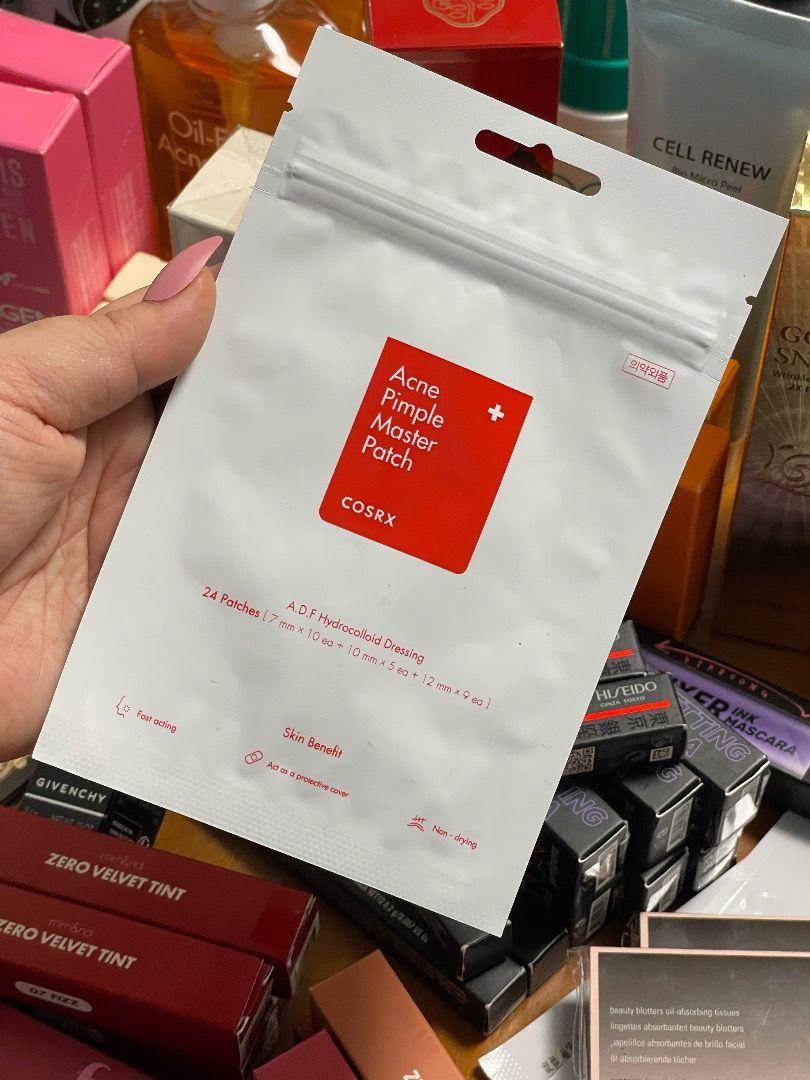 COSRX Pimple Patch (Category: Face Care) located in Mandaluyong City. Submitted by beautybuysmnl (Listing ID 1325245397, Image 2). Description: COSRX Acne Pimple Master Patch - 24 Patches 🇰🇷 💯Authentic ⭐️ Brand new 🛒 On hand 🔻 Lower than retail ✈️ Nationwide shipping 🤳Send us a DM to order! #BeautyBuysMNL #SkinCarePH #KBeautyPH #PimplePatchPH #BeautyBuysAvailable.
