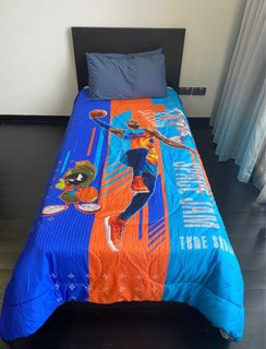 (Category: ) located in . Submitted by beckybexter (Listing ID 1325134439, Image 1). Description: .