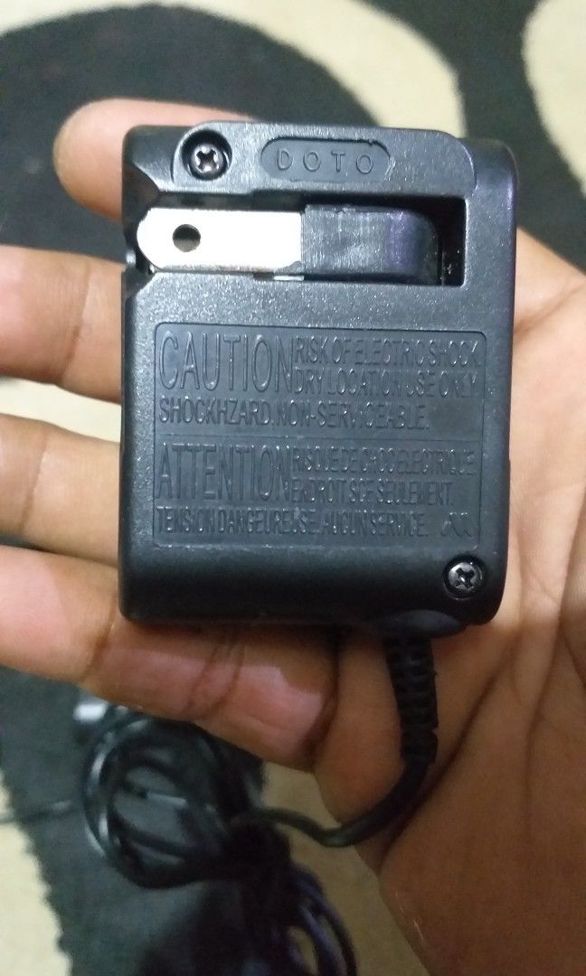 Gameboy micro charger (Category: Cables & Chargers) located in Manila. Submitted by boyhet.thrift15 (Listing ID 1325272886, Image 3). Description: gameboy micro charger selling 350.