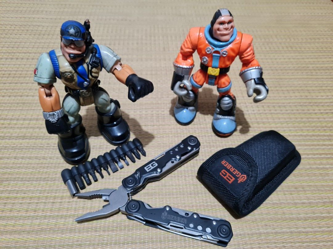 Gerber Multi Function Tools (Category: Hiking & Camping) located in Caloocan City. Submitted by kuyajersgaragesale (Listing ID 1325192915, Image 2). Description: .