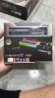 （分類：）位於 。 由 kylove 提交（商品編號 1325178641，圖片 1）。簡介： 。