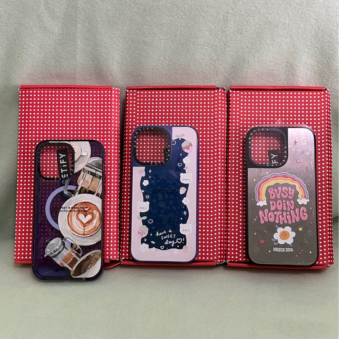 iPhone 14 Pro Max Cases Preloved (Category: Cases & Sleeves) located in Las Pinas. Submitted by c7b47c10fa65c5b07aedc505a53446 (Listing ID 1325147919, Image 1). Description: 100% Original from Casetify with QR Code Original Price ₱3790 each Pls be advise its preloved and have some scratches. RFS: will upgrade Take all 3500.
