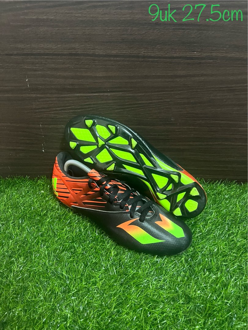 Kasut bola adidas messi Men s Fashion Footwear Boots on Carousell