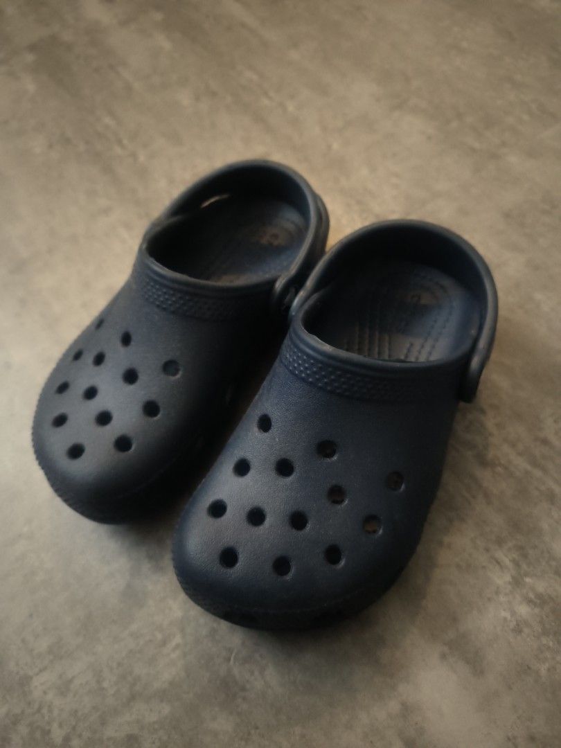 Cheap mens crocs size 10 clearance