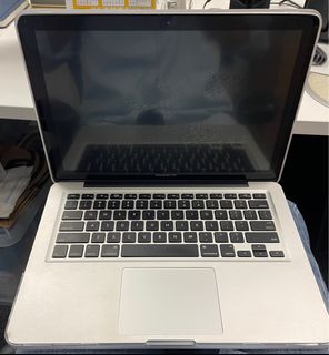 MacBook Pro451816657425551360