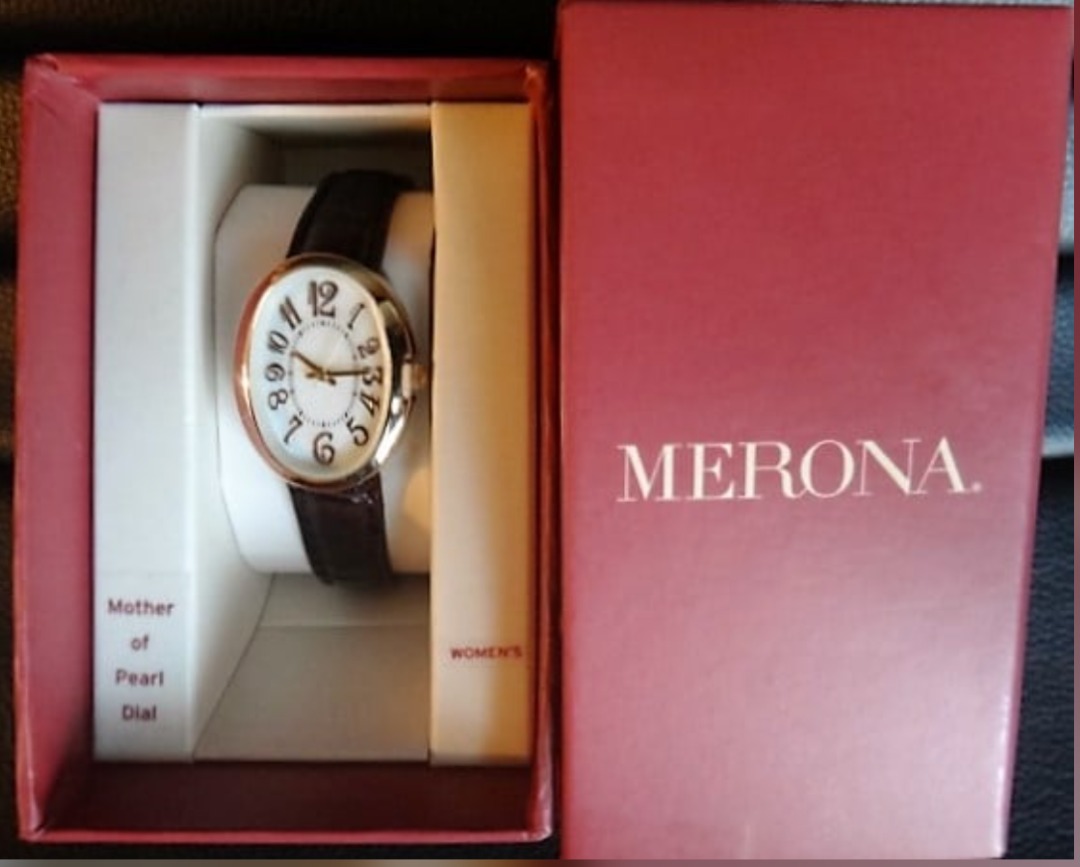 Merona Watch by Target Womens Oval Analog 82931TC NewUSA Women s Fashion Watches Accessories Watches on Carousell