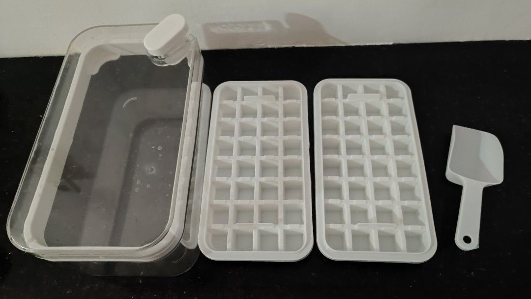 Miracle Ice Tray Set (Category: Storage Boxes & Baskets) located in Carmona. Submitted by redtagged. (Listing ID 1325174408, Image 2). Description: .