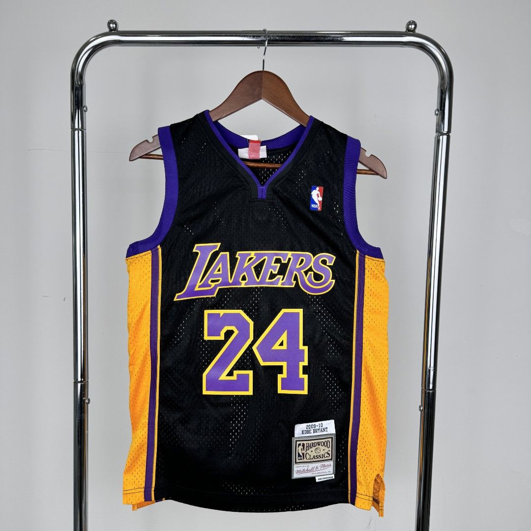 NBA Kobe Bryant Jersey Men s Fashion Activewear on Carousell