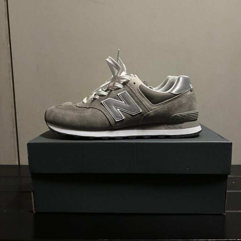 New Balance 574 Men s Fashion Footwear Sneakers on Carousell