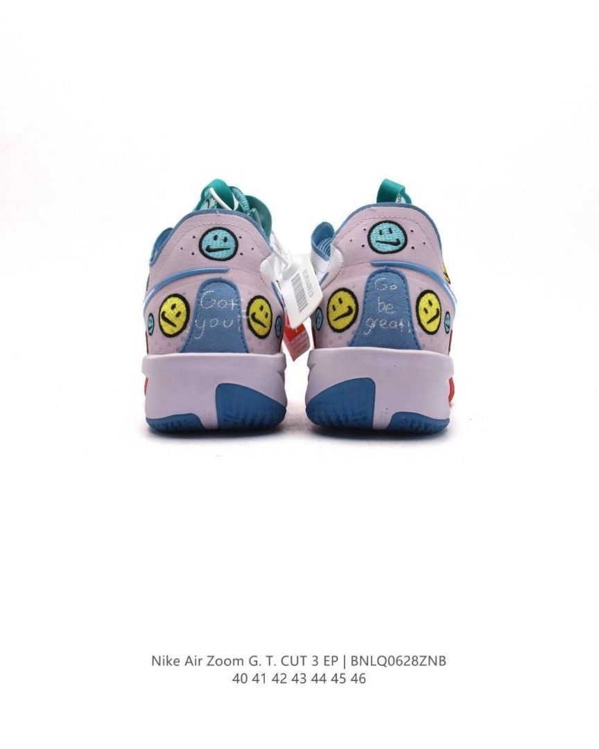 nike air zoom strobel