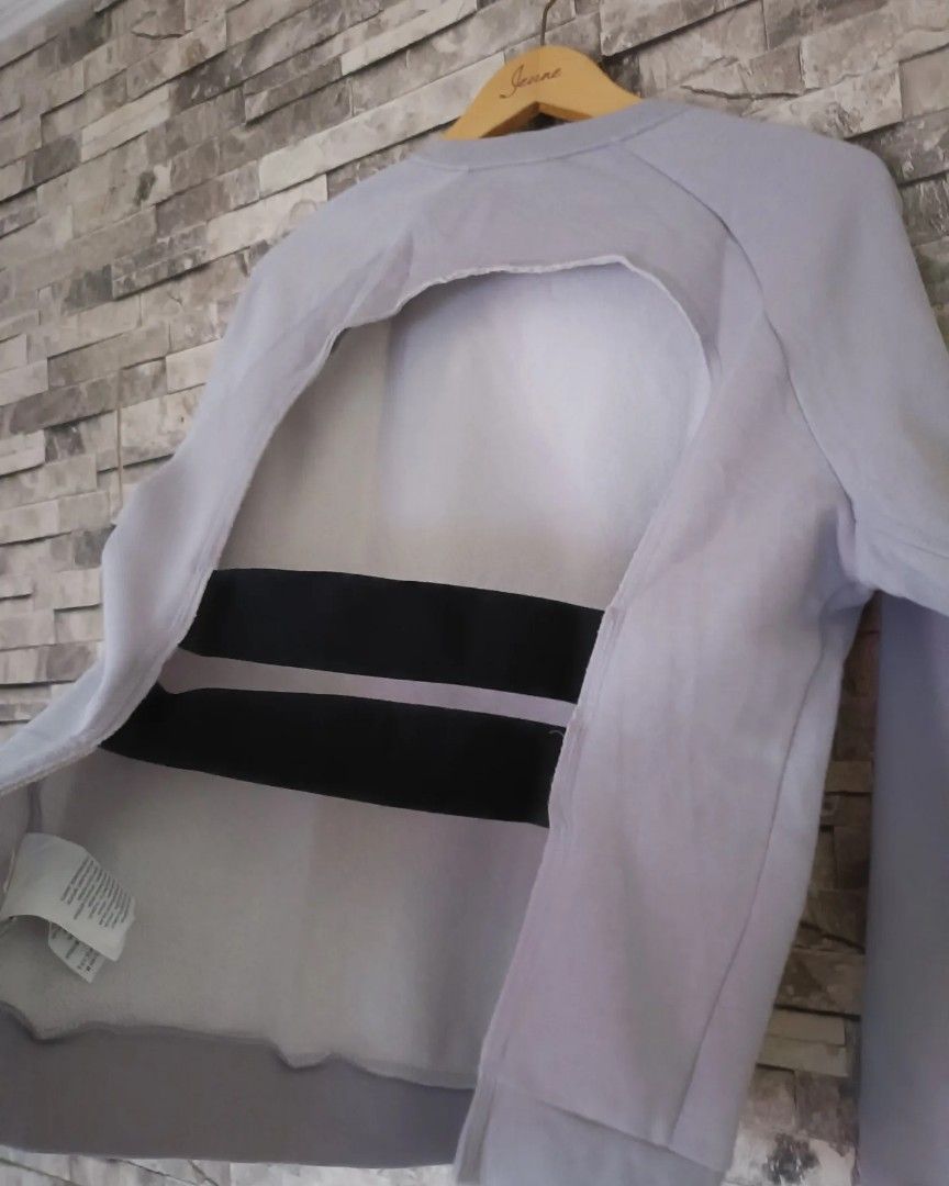 Nike backless sweatshirt new arrivals