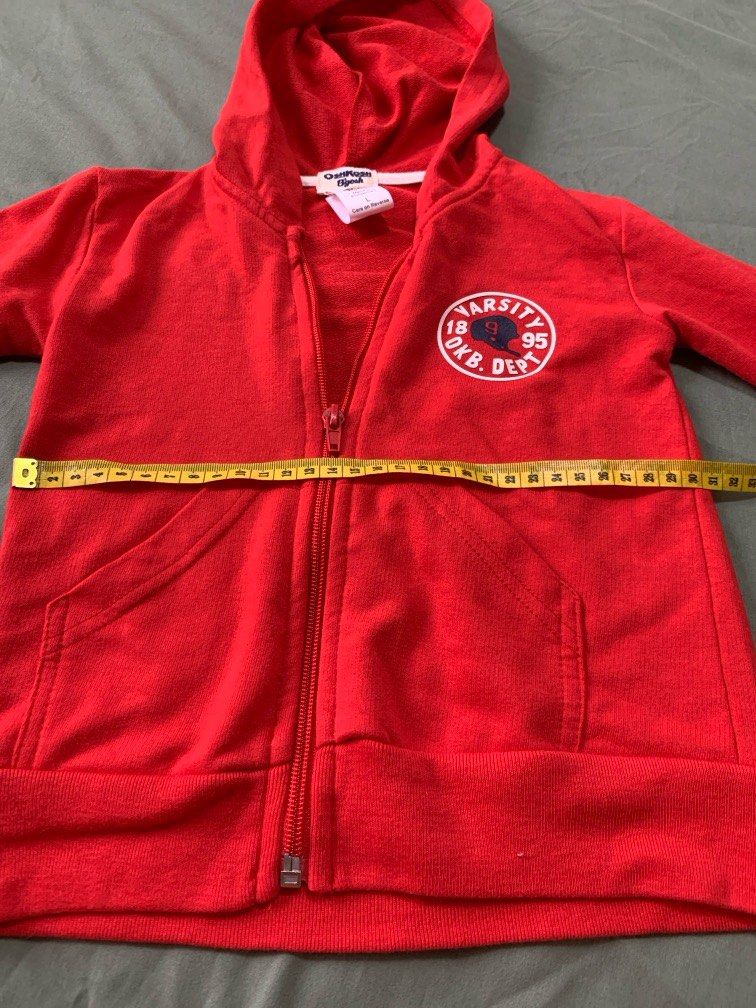 Oshkosh Kid Jacket size L (Category: Babies & Kids Fashion) located in Pasay City. Submitted by mliam (Listing ID 1325165907, Image 3). Description: Shipping shouldered bu buyer Lalamove/grab/jnt .