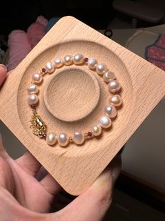 (Category: ) located in . Submitted by amberchang888 (Listing ID 1325119640, Image 1). Description: .